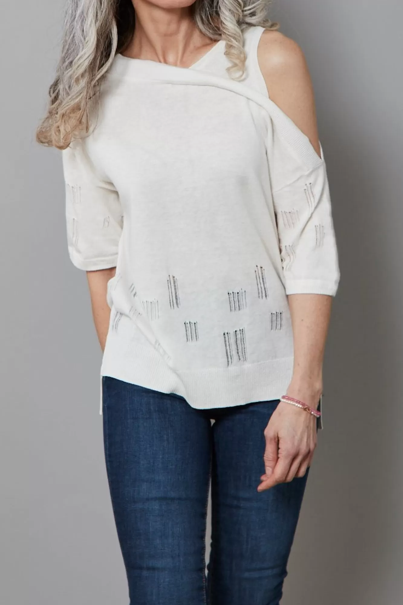 Charli Tops & T-Shirts> Lotus Cotton Linen Blend Cut Out Shoulder White Knitted Top