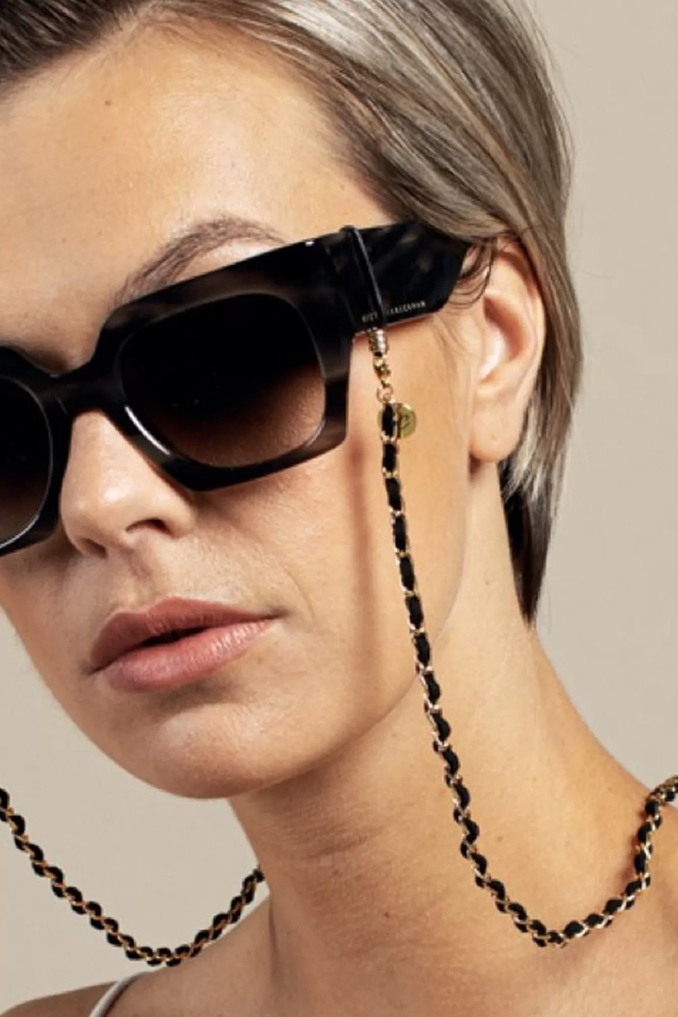 Sunny Cords Glasses Chains>Classy C Gold & Black Chain