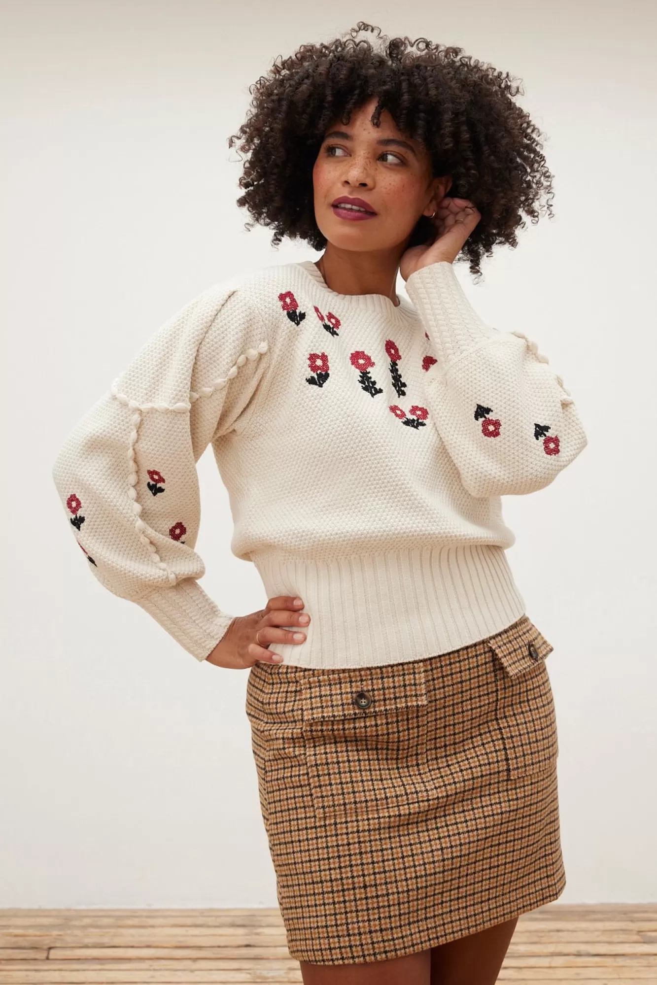 Fabienne Chapot Knitwear & Sweatshirts> Rizo Floral Embroidered Cream Jumper