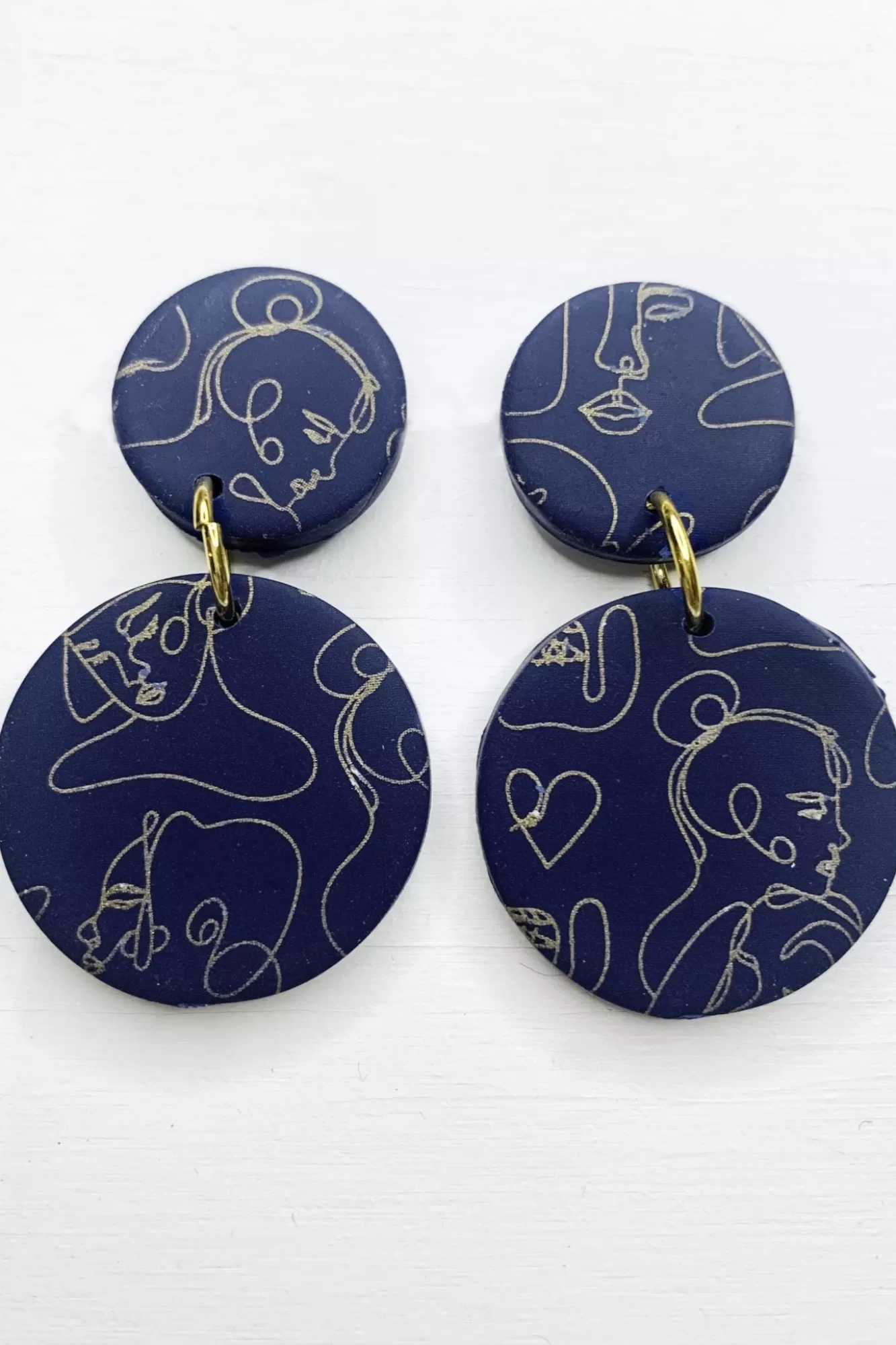 No Shrinking Violet Statement Styles>Faces Navy Medium Earrings