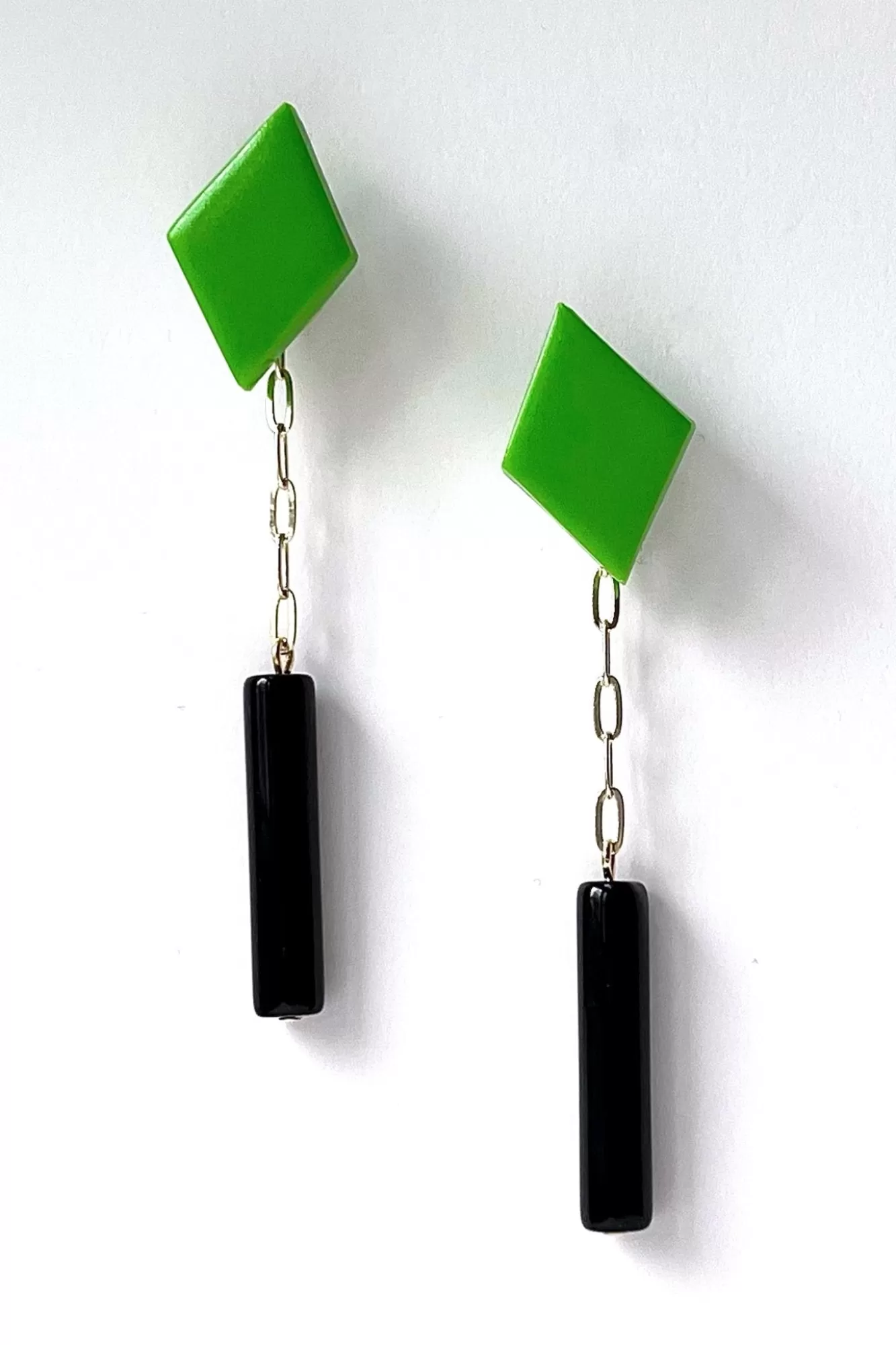 Hattie Buzzard Statement Styles>Gaia Spring Green With Black Beads 2-In-1 Earrings