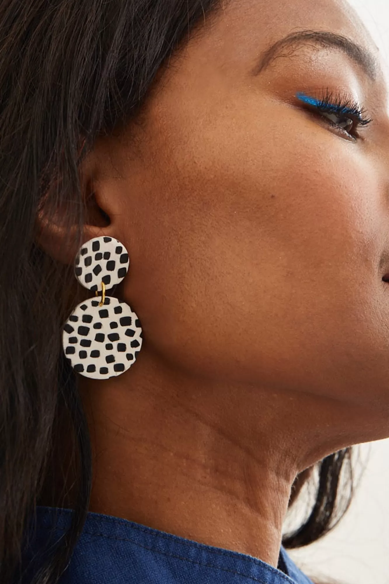 No Shrinking Violet Statement Styles>Go Dotty Medium Earrings