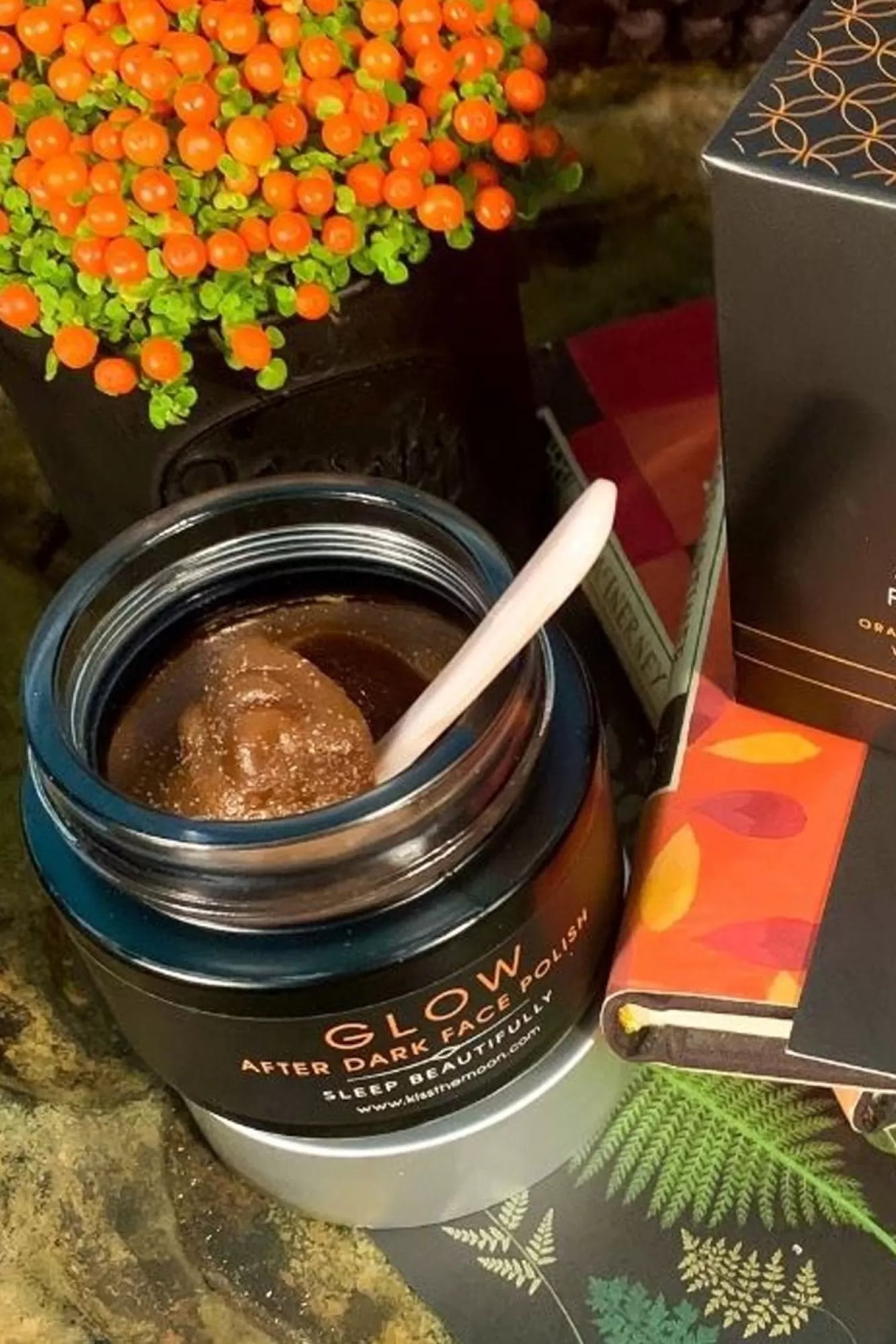 Kiss The Moon Skincare, Bath & Aromatherapy>Good To Glow Face Revival Gift Set With Face Polish, Face Oil And Sleep Balm