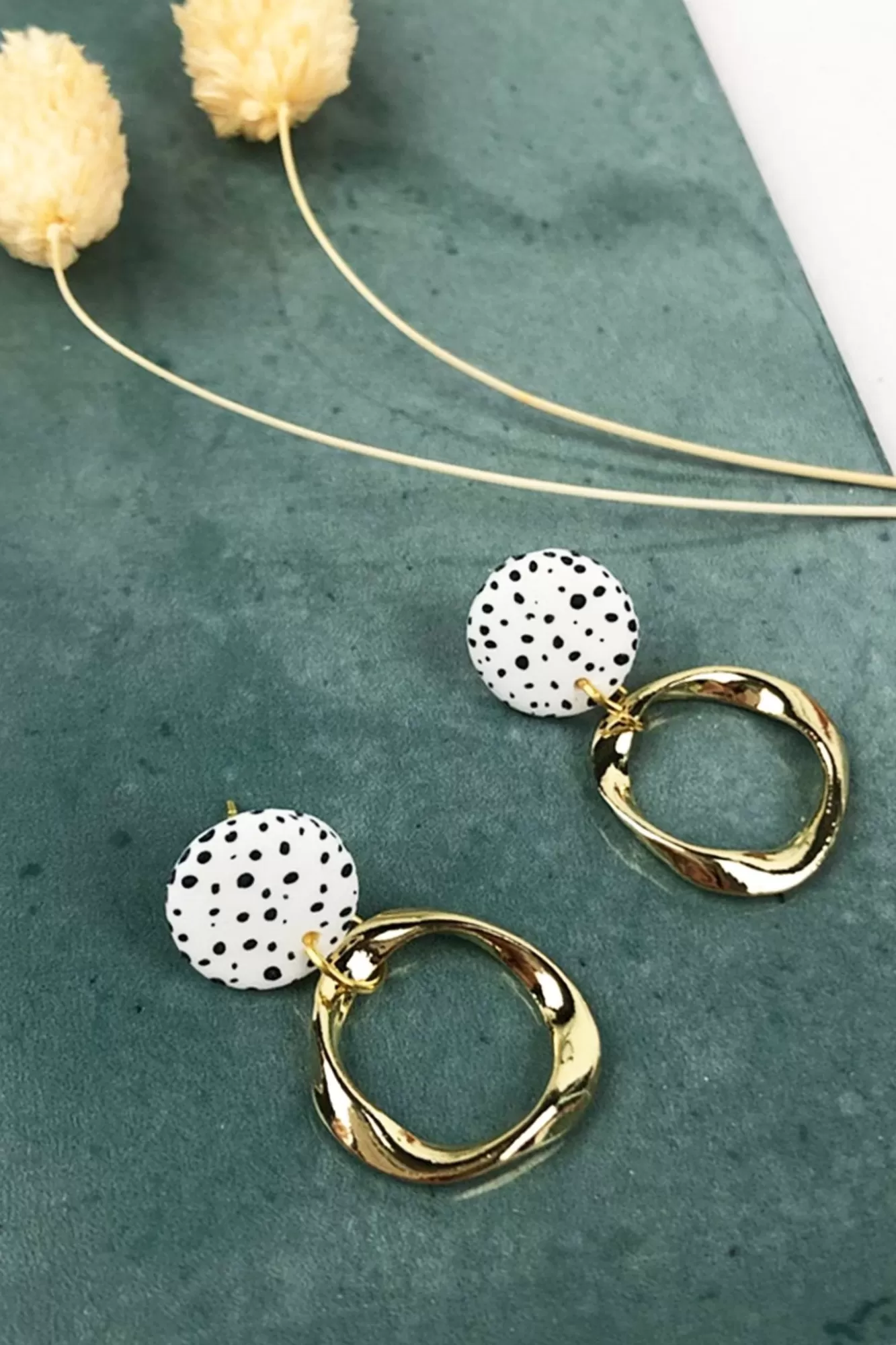 ALOË Hoops>Irregular Hoops Dalmatian Mini Studs