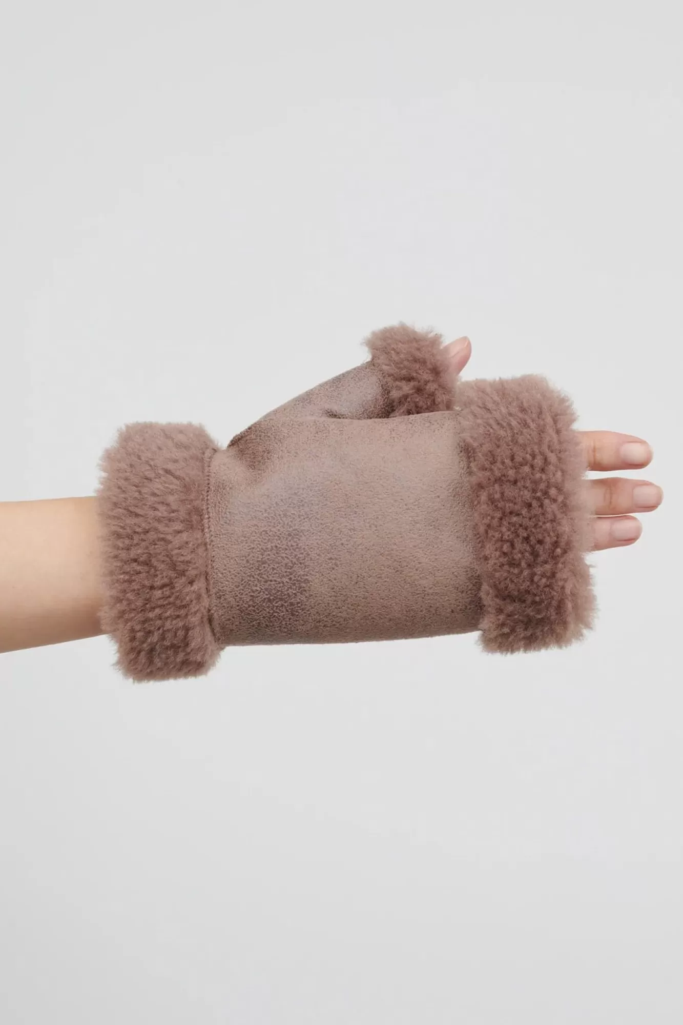 Jakke Gloves & Mittens> Sandy Faux Fur Fingerless Mushroom Mittens