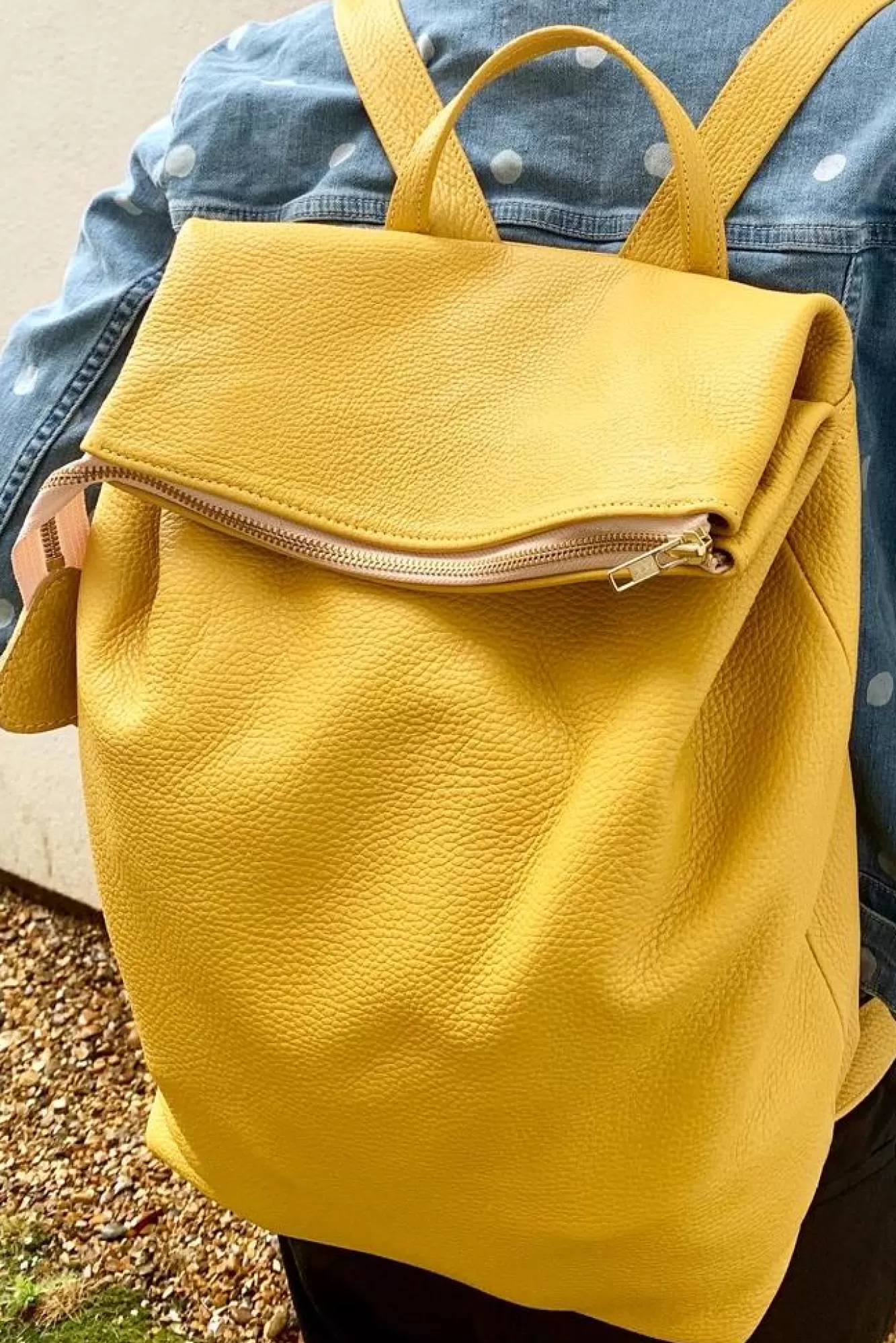 Coco Barclay Backpacks>Nancy Yellow Leather Rucksack