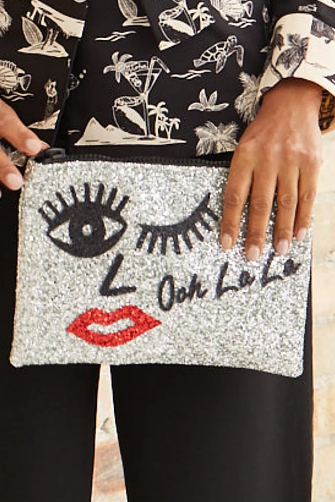 I KNOW THE QUEEN Latest Arrivals>Ooh La La Glitter Clutch Bag