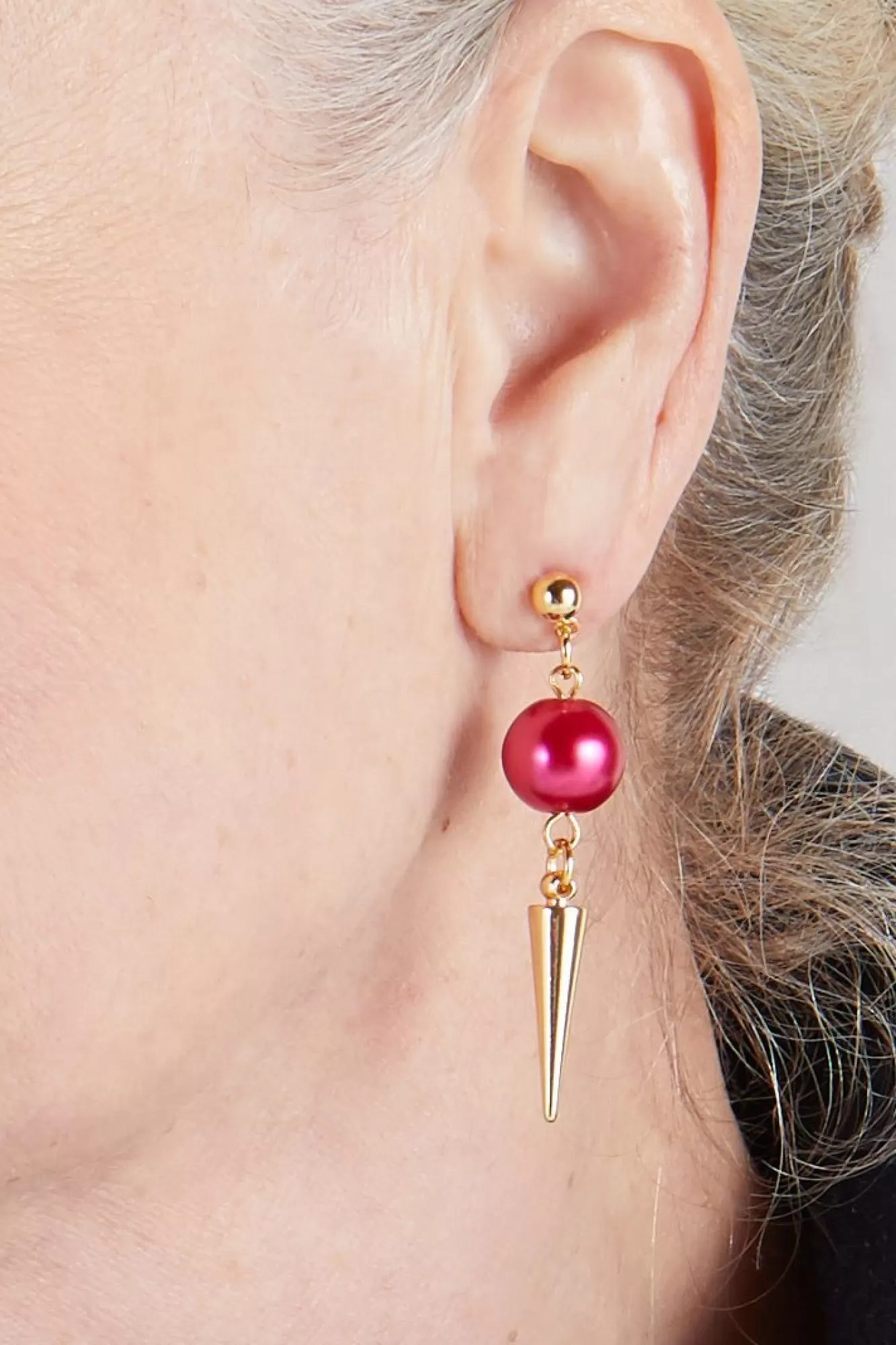 Dark Horse Ornament Stylishly Subtle>Strike Out Ageism Charity Crystal Pink Pearl & Gold Plated Spike Earrings